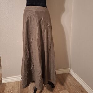 Size 12 East 5th Women's Maxi Skirt in Tan